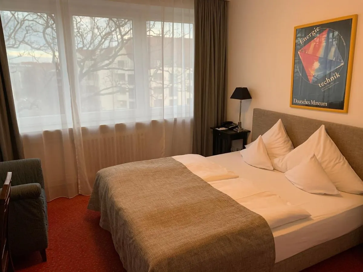 Hotel Nymphenburg City - Muenchen Мюнхен