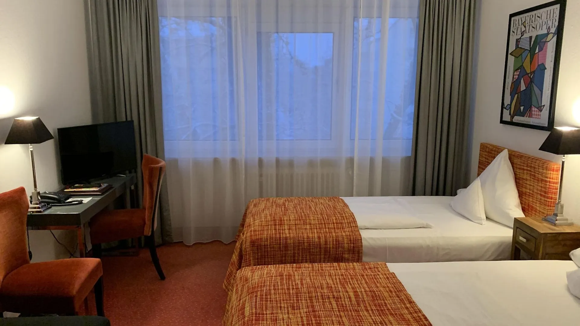 Hotel Nymphenburg City - Muenchen 3*, Munich